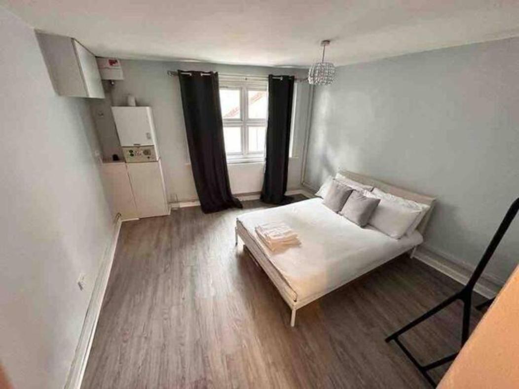 London Apartment - Near Kings Cross St Pancreas! Экстерьер фото