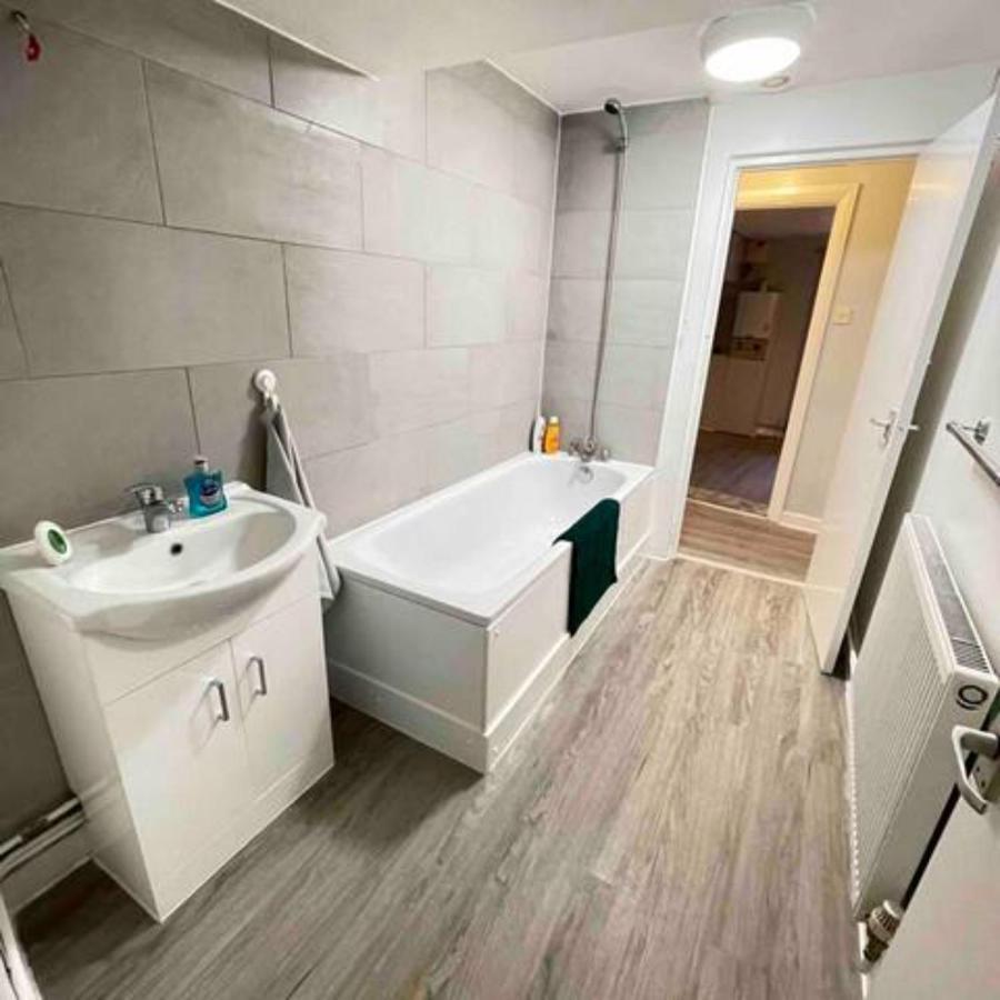 London Apartment - Near Kings Cross St Pancreas! Экстерьер фото