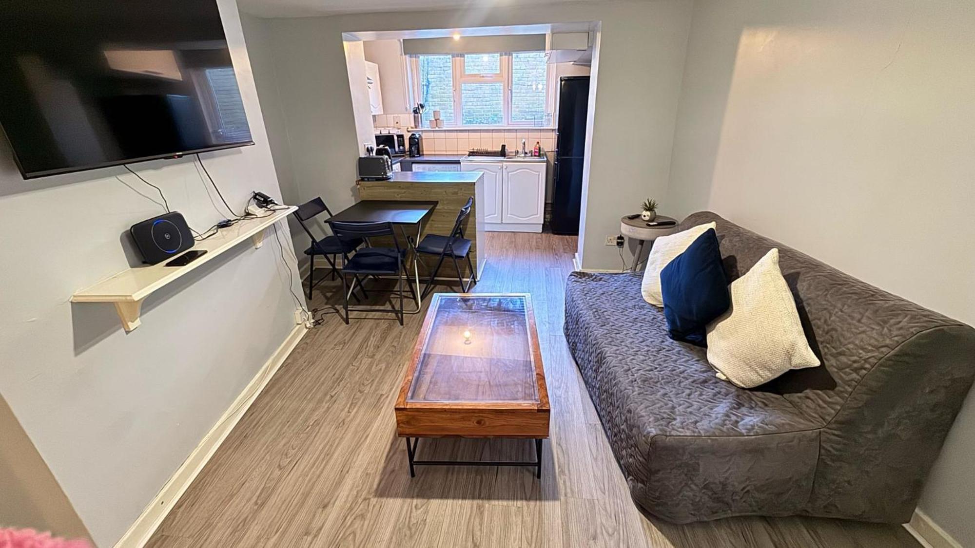 London Apartment - Near Kings Cross St Pancreas! Экстерьер фото